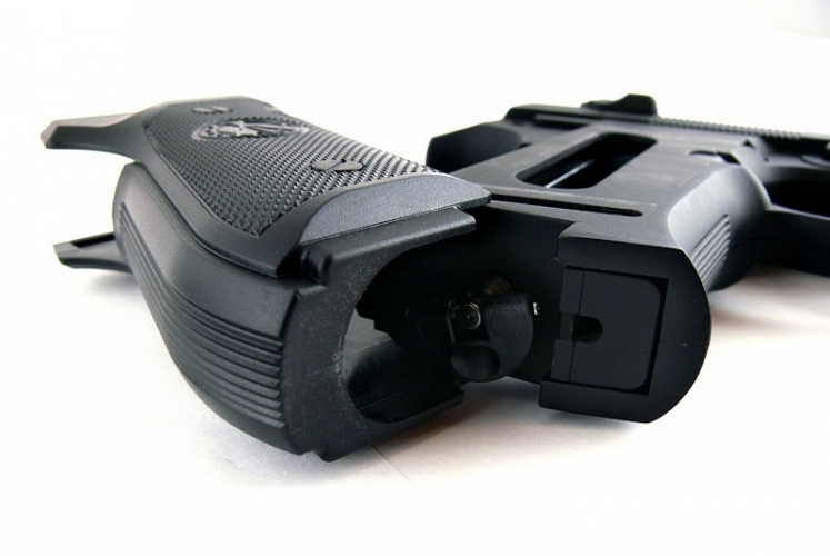 Пневматический пистолет STALKER S92ME